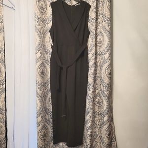 Dex sleeveless jumpsuit 2x